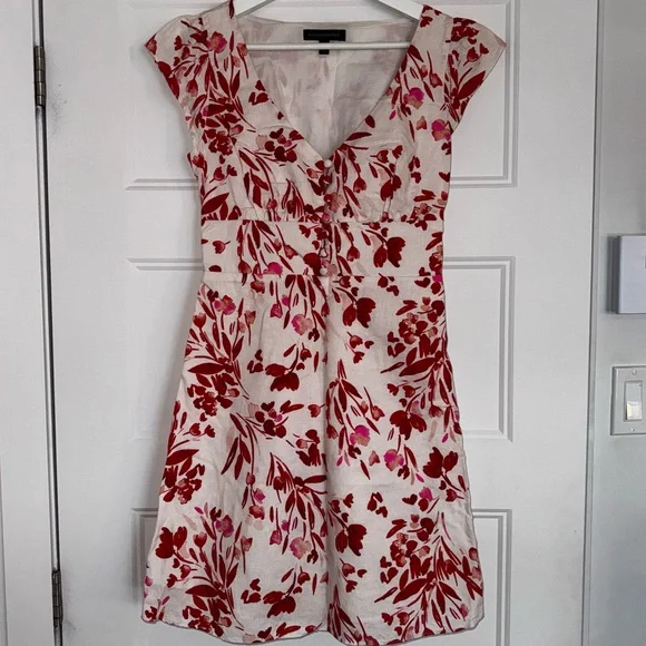 Banana Republic Linen-Cotton Red/Pink/White Floral Mini Dress V-Neck - Size 2 - Picture 3 of 11